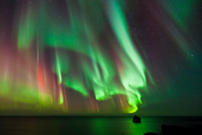 #1 Northern Lights Tour In Iceland from Reykjavik with PRO photos - What the four-hour evening looks like