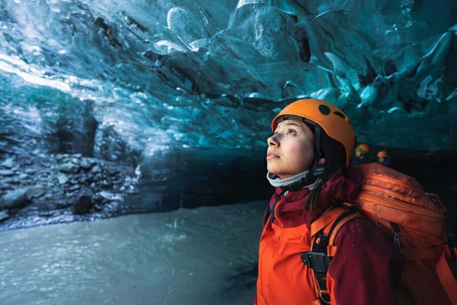 2-Day South Coast, Blue Ice Cave, Glacier Lagoon Tour - Seljalandsfoss and Skógafoss: two waterfalls, two very different moods