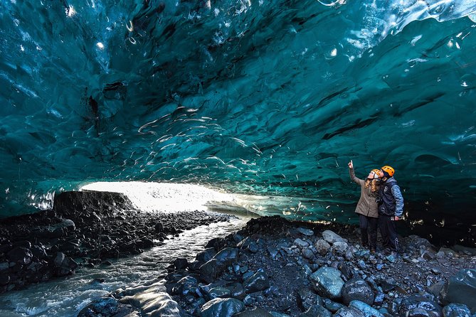 3-Day Ice Cave, South Coast, Golden Circle and Northern Lights - The Northern Lights: a chance, not a promise