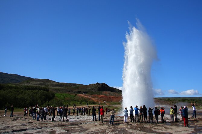 3 Day Tour Jokulsarlon - Golden Circle - South Coast - Glacier Hike - Boat Tour - Day one: the Golden Circle from Thingvellir to Kerid
