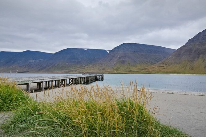 3-Day Wild and Wonderful Tour of Westfjords - Small Group Tour - Day two: Rauðisandur and the thunder of Dynjandi