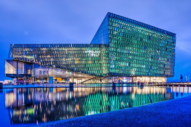4-hour Private Reykjavik City Tour - Pastries, hot dogs, and local tastes