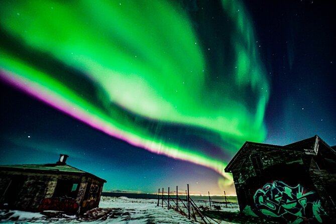 4x4 Reykjavik Northern Lights Tour with Photographer — Aurora RVK - Getting photographs of the aurora