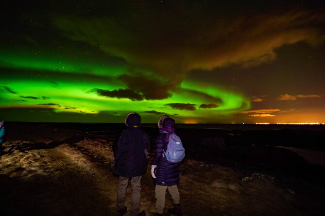 4x4 Reykjavik Northern Lights Tour with Photographer — Aurora RVK - What the guides add to the night