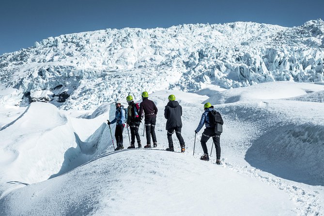 6-Day Minibus Tour Around Iceland from Reykjavik - Day 3: Icebergs, Diamond Beach, and Vatnajökull