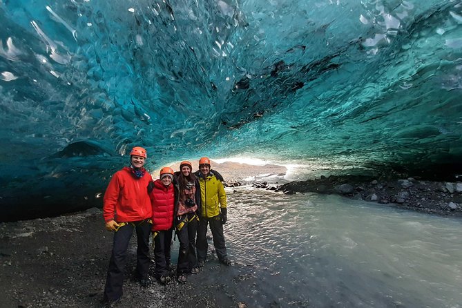 6-Day Minibus Tour Around Iceland from Reykjavik - Day 1: Gullfoss, Geysir, and Þingvellir