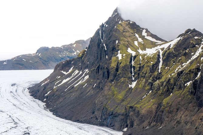 Airplane Flight over Vatnajökull Volcanic Eruption Sites - Who will enjoy this flight most