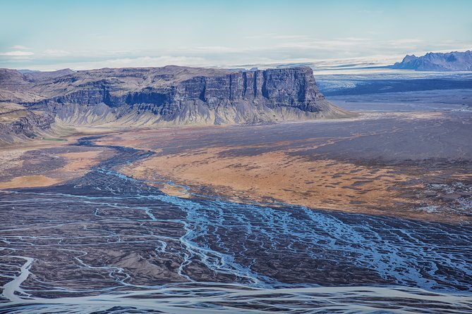 Airplane tour over black sands and riverbeds from Skaftafell - Is $411.85 a fair price?