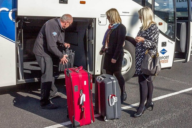 Airport Express Shared Departure transfer from Reykjavik City to Keflavik Airport - Key points before you book
