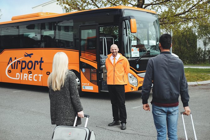 Airport Transfer in Iceland from Reykjavik City to Keflavik Airport One Way - Finding the right Reykjavik departure point