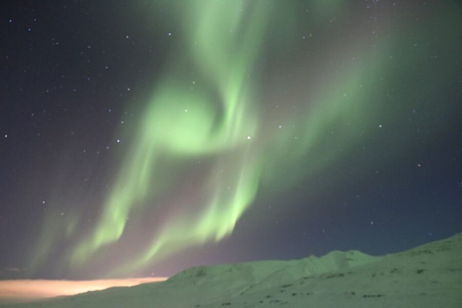 Akureyri: Hunt for the Northern Lights Photography Tour - Key points to know before booking