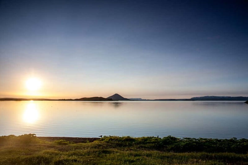 Akureyri Port: Lake Mývatn & Goðafoss Guided Tour with Lunch - Goðafoss gives the day a strong start