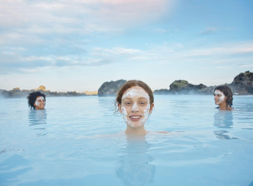 Blue Lagoon: Admission Package with Drink, Towel, and Mask - Using the silica mask bar