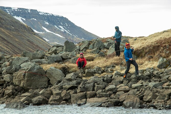 Choose your lake ride that wake - Snorkeling in clear Icelandic water