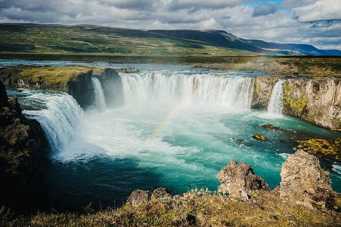 Cruise Tour Godafoss and Myvatn Lake and Dettifoss Small Group - Key points to know before booking