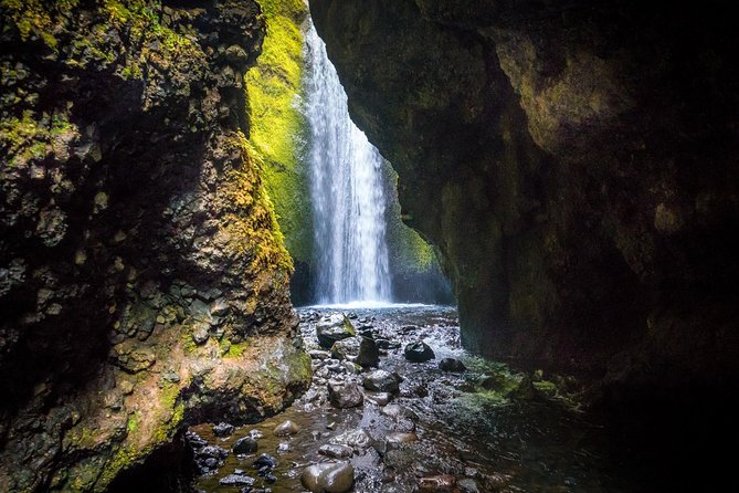 Day Trip to the Hidden Valley of Thor Thorsmork from Reykjavik - What the guides add to the day