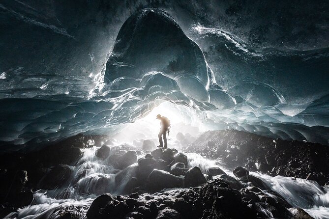 Demanding Glacier Hike and Ice Cave Half-Day Tour from Skaftafell - What this Falljökull hike really involves