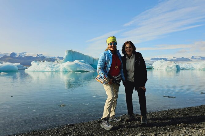 Diamond Beach & Jökulsárlón Floating Glacier Guided Day Tour - Why Jökulsárlón is worth the long ride