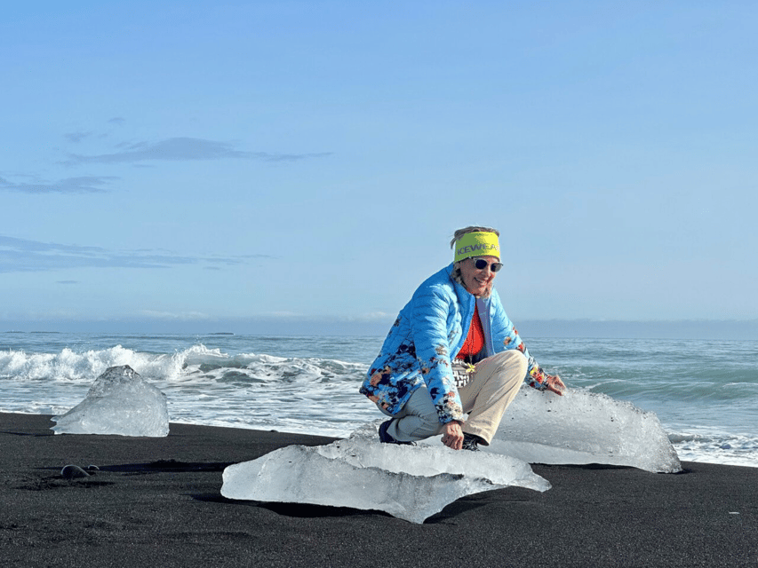 Diamond Beach & Jökulsárlón Glacier Exclusive Day Tour - Diamond Beach turns ice into a shoreline display