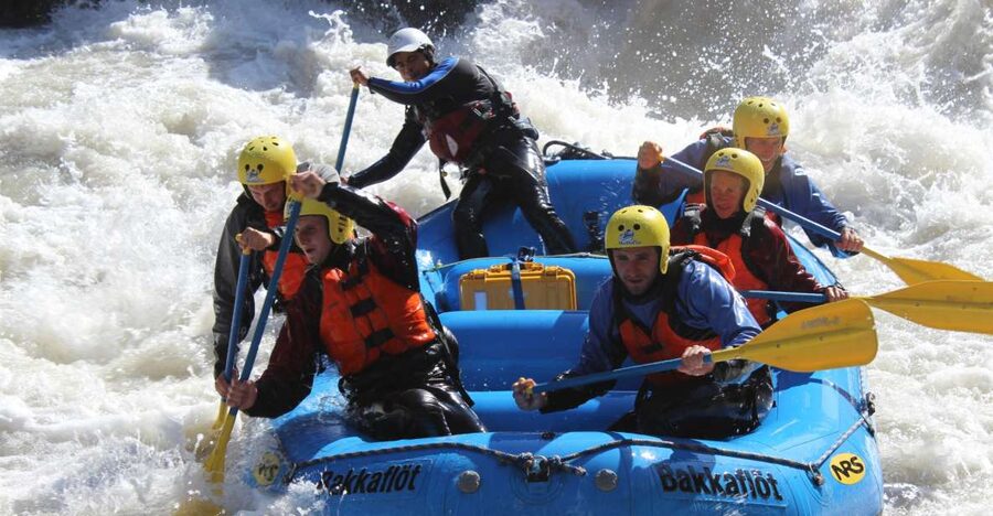 East Glacial River Extreme Rafting - Why the East Glacial River feels like a serious rafting day