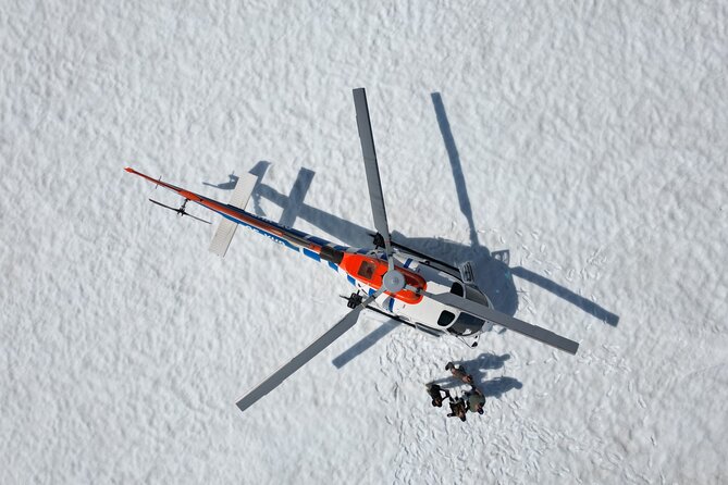 Fire and Ice Helicopter Tour: Glacier and Hengill Geothermal Area - Two Icelandic worlds in one flight