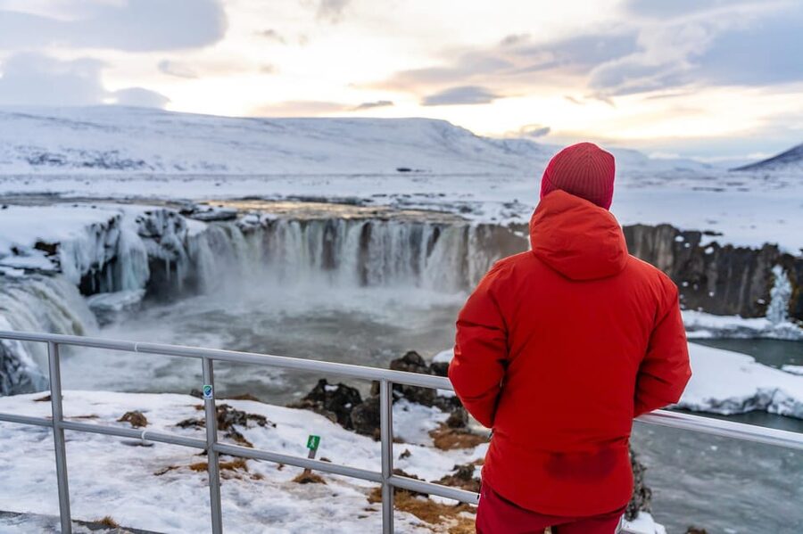 From Akureyri: Goðafoss Waterfall Winter Tour - The 45-minute ride from Akureyri