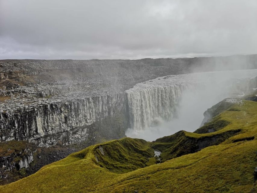 From Reykjavík: 4, 5, 6 or 7-Day Small-Group Ring Road Tour - Day 2: icebergs, black peaks, and the East Fjords