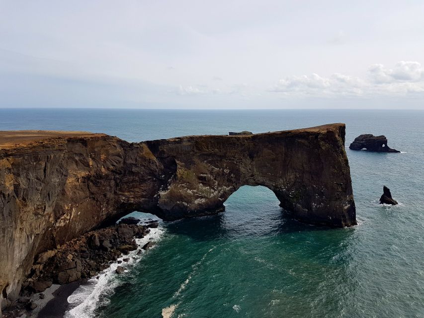 From Reykjavík: 4, 5, 6 or 7-Day Small-Group Ring Road Tour - Day 6: seals and the best of Snæfellsnes