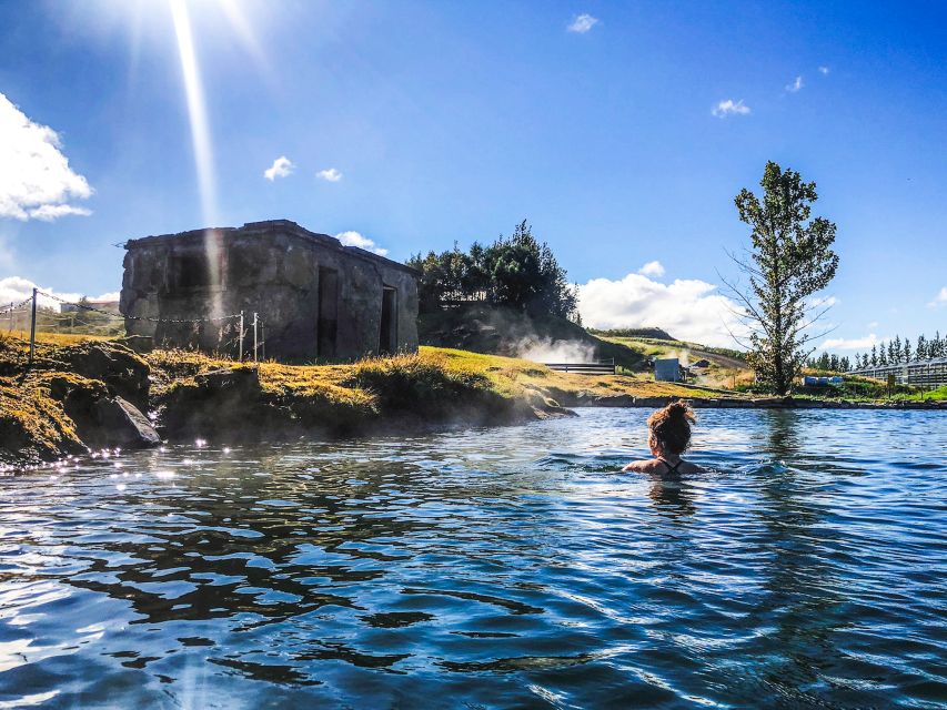 From Reykjavik: Golden Circle, Kerid, & Secret Lagoon Tour - Kerið Crater and the first taste of Icelandic geology