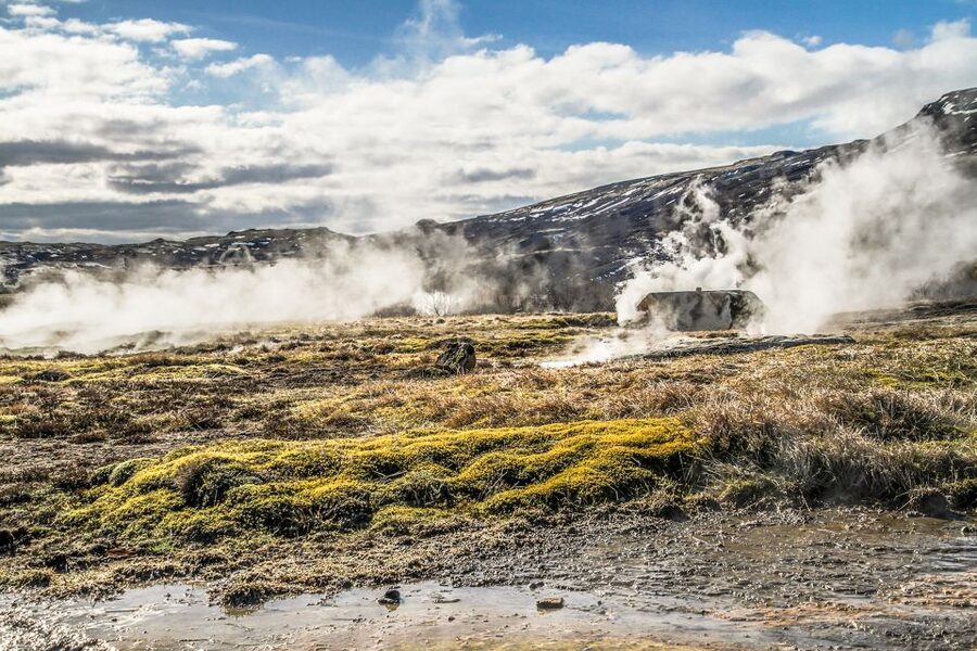 From Reykjavik: Golden Circle, Kerid, & Secret Lagoon Tour - Secret Lagoon gives the day its breathing space
