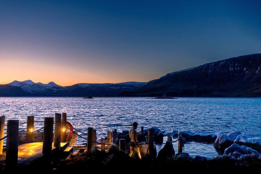 From Reykjavik: Hvammsvík Hot Spring with Transportation - What the bathing experience is really like