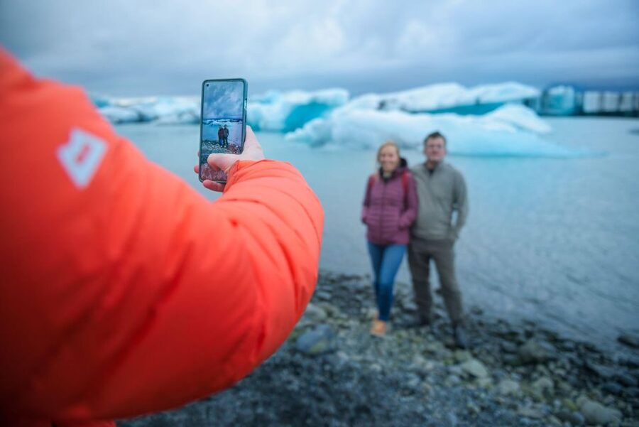 From Reykjavik: Jökulsárlón Glacier Lagoon and Diamond Beach - The real price is time, not just money