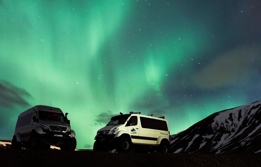 From Reykjavík: Northern Lights Super Jeep Tour - The price and the value of the retry policy