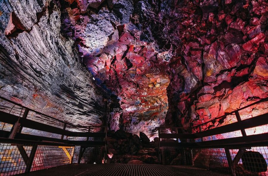 From Reykjavik: Raufarhólshellir Lava Tunnel by Bus - Putting on a helmet and entering the tunnel