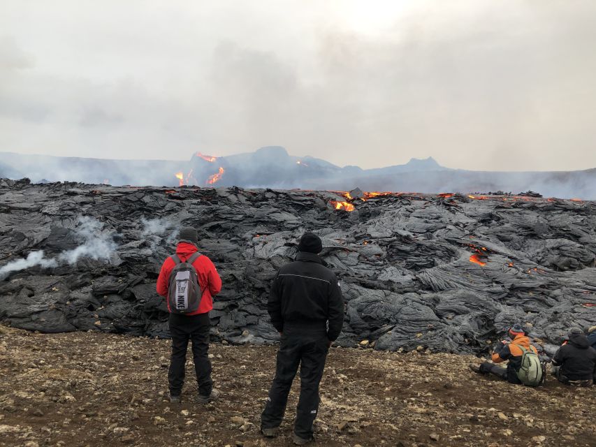 From Reykjavik: Reykjanes Geopark Tour and Sky Lagoon Visit - Hiking toward the new lava fields