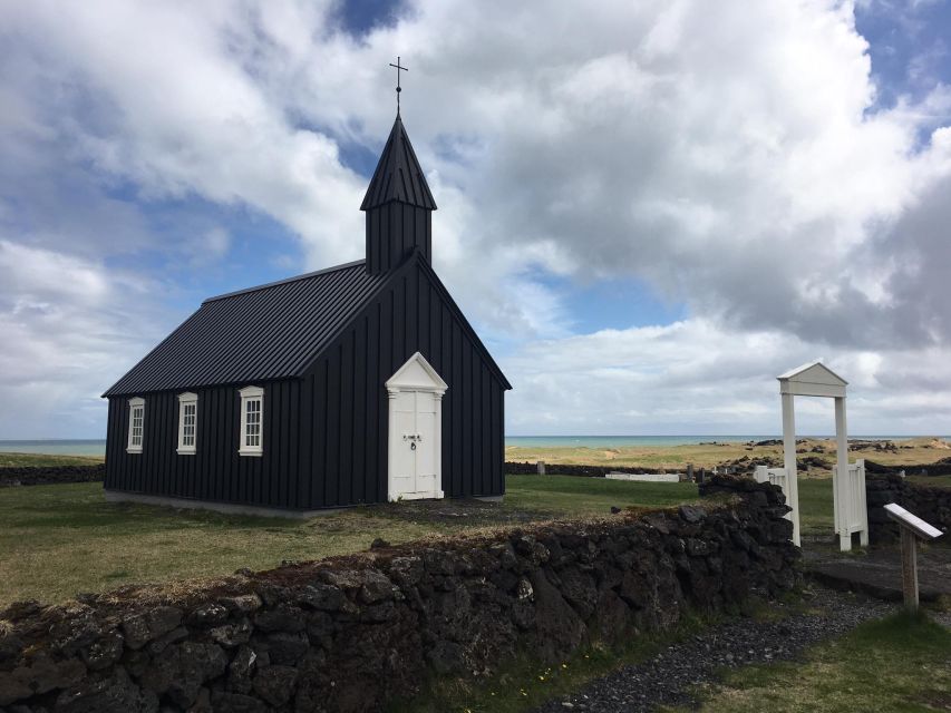 From Reykjavik: Snæfellsnes Full-Day Tour with Homemade Meal - Djúpalónssandur and the black beach