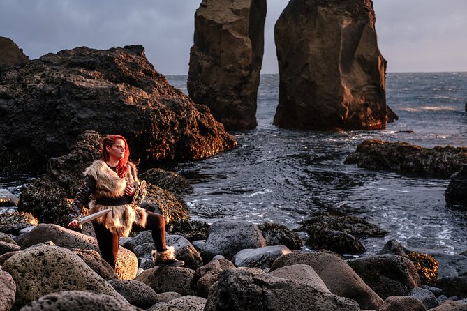 Full-Day Private Tour with Photography Secret Spots of Iceland - What the photography service adds