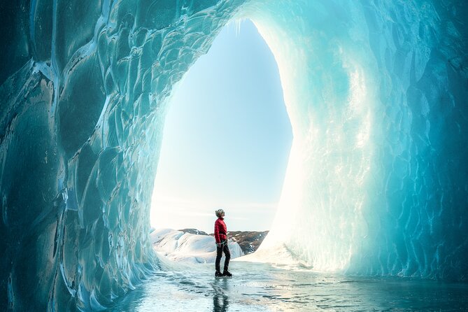 Glacier and Ice Cave Private Photoshoot - 15 Shot Photo Package - Key points to know before you book