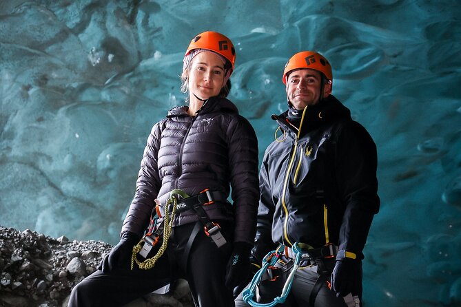 Glacier Hike + Ice Cave Adventure with Professional Photos - Professional photos and an important detail to confirm