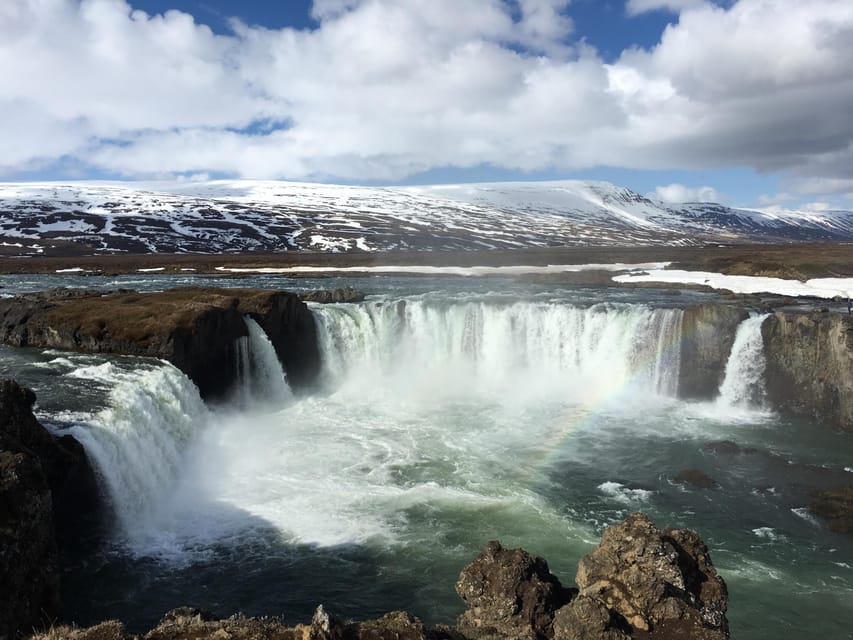 Godafoss Waterfall Short Day Tour from Akureyri Port - The bonus drive through old Akureyri
