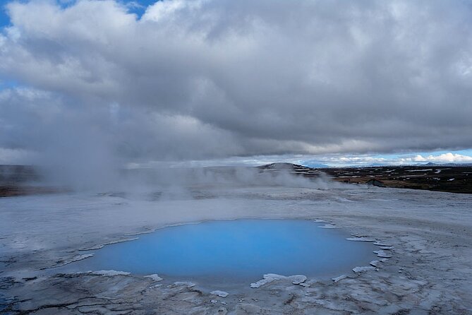 Golden Circle and Glacier Super Jeep Adventure - Geysir and the ten-minute wait for Strokkur