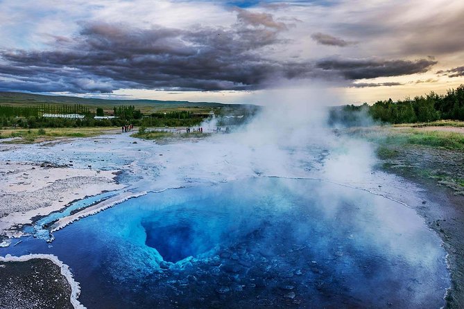 Golden Circle and Sky Lagoon Geothermal Spa Tour from Reykjavik - Sky Lagoon and the seven-step Skjól ritual