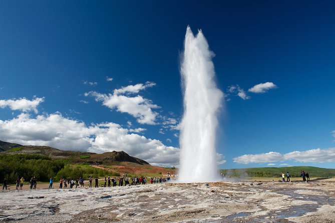 Golden Circle and the Secret Lagoon from Reykjavik - Thingvellir, where parliament and tectonic plates meet