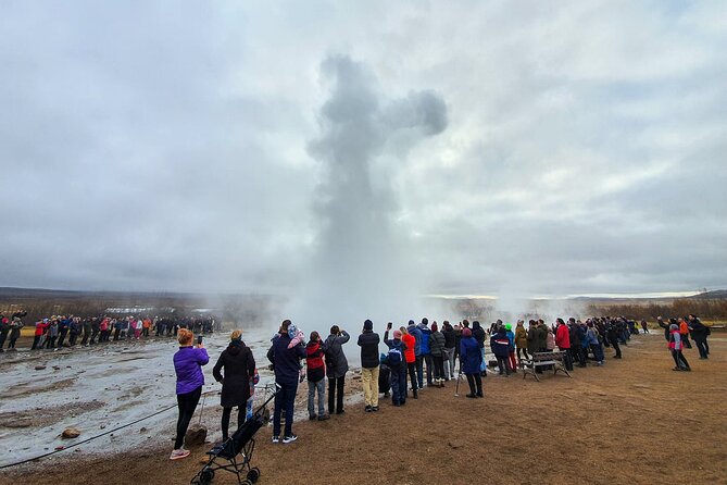 Golden Circle, Kerid Crater & Geothermal Lagoon -Small Group Tour - Why this full-day route works