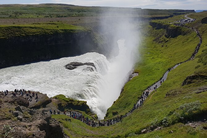Golden Circle, Kerid Crater & Geothermal Lagoon -Small Group Tour - Kerid Crater adds color to the route
