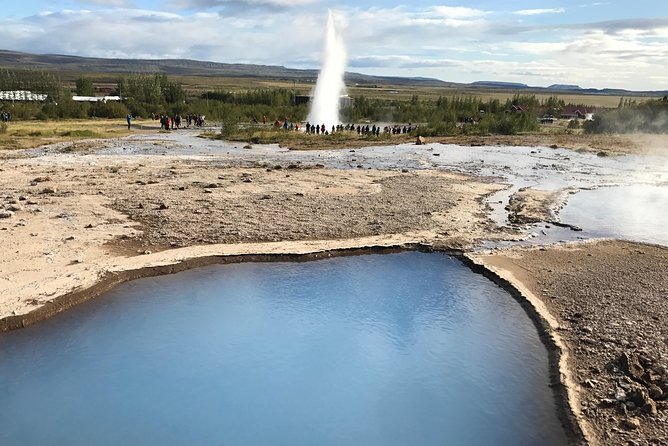 Golden Circle & Secret Lagoon & Friðheimar (lunch included) - PRIVATE TOUR - Why this nine-hour day works