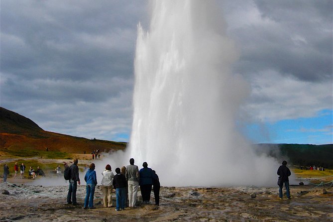Golden Circle & Secret Lagoon & Friðheimar (lunch included) - PRIVATE TOUR - Geysir and Faxi: two kinds of moving water