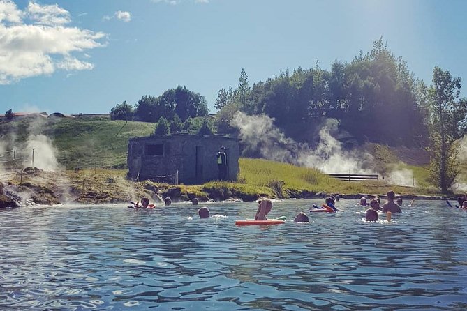 Golden Circle, Secret Lagoon & Kerið Small Group Tour - Pickup in Reykjavík requires a little planning