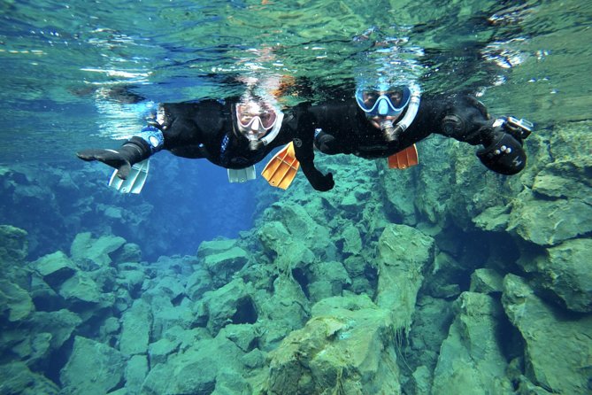Golden Circle & Snorkeling in Silfra From Reykjavík with Free Photos - Why the free photos help, and where they fall short