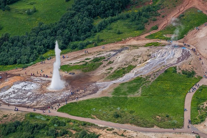 Golden Circle Super Jeep Tour and Snowmobiling from Reykjavik - Practical clothing and preparation advice